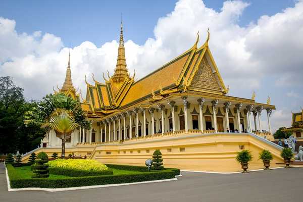 Vietnam's Saigon and Mekong to Siem Reap and Phnom Penh Cambodia, Vietnam